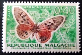 Selo postal de Madagascar de 1960 Garden Acrae