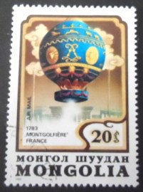 Selo postal da Mongólia de 1982 Montgolfiere