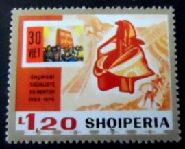 Selo postal da Albânia de 1974 Tools