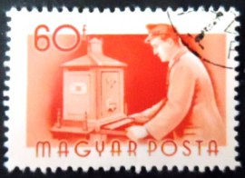 Selo postal da Hungria de 1955 Postman