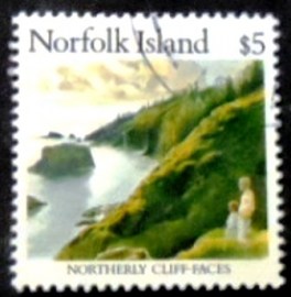 Selo postal de Norfolk Island de 1988 Northerly Cliffs