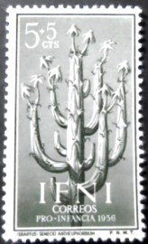 Selo postal de IFNI de 1956 Senecio anteuphorbium
