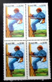 Quadra de selos postais do Brasil de 1986 Prevenção Acidentes