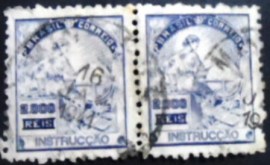 Par de selos postais do Brasil de 1938 Instrucção 2000