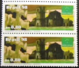 Par de selos postais do Brasil de 1998 Missões