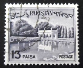 Selo postal do Paquistão de 1962 Shalimar Gardens