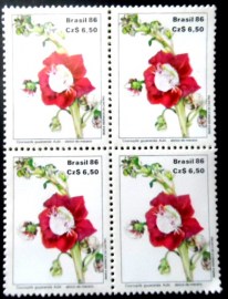 Quadra de selos postais do Brasil de 1986 Abricó