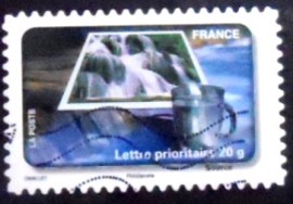 Selo postal da França de 2010 Source
