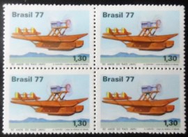Quadra de selos postais do Brasil de 1977 Raid Jahu