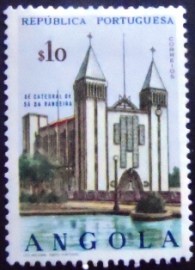 Selo postal da Angola de 1963 Cathedral in Sá da Bandeira