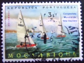 Selo postal de Moçambique de 1973 Sailing Boats 3
