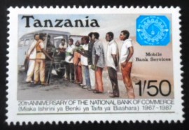 Selo postal da Tanzânia de 1987 Mobile bank service