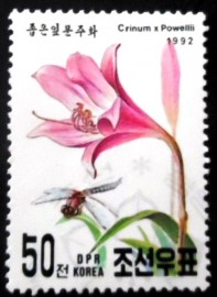 Selo postal da Coréia do Norte de 1992 Crinum x Powellii