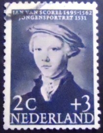 Selo postal da Holanda de 1956 Student with Quill