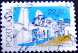 Selo postal de Portugal de 1966 Alentejo houses