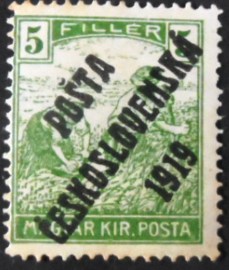 Selo postal da Tchecoslováquia de 1919 Hungarian Stamps overprint