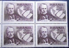 Quadra de selos postais de 1957 Allan Kardec