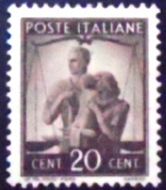Selo postal da Itália de 1945 Work Justice and Family