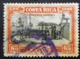 Selo postal da Costa Rica de 1947 Colon en Cariari