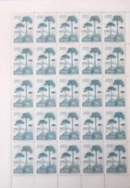Folha de selos postais do Chile de 1967 Araucária
