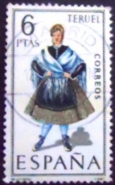 Selo postal da Espanha de 1970 Girl in costume of Teruel