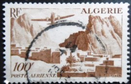 Selo postal da Argélia de 1949 Dewoitine D-338 T