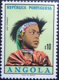 Selo postal de Angola de 1961 Girls of Angola
