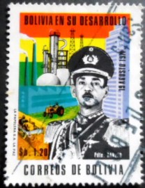 Selo postal da Bolívia de 1972 President Banzer Suarez Hugo
