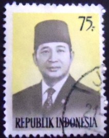 Selo postal da Indonésia de 1974 President Suharto 75