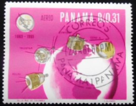 Selo postal do Panamá de 1966 Satellites over Globe