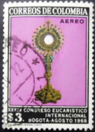 Selo postal da Colômbia de 1968 Jeweled monstrance