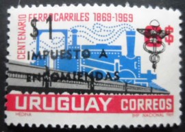 Selo postal do Uruguai de 1972 Old Steam Locomotiv Surcharge
