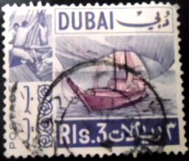 Selo postal de Dubai de 1967 Arabic Dhow