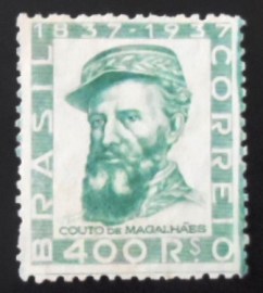 Selo postal comemorativo do Brasil de 1938 - C 130 U