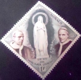 Selo postal de Monaco de 1958 Statue of Mary