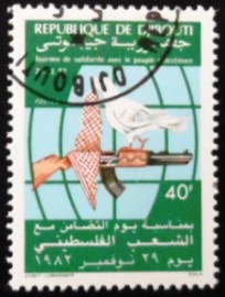 Selo postal do Djibouti de 1982 Weapon and Dove