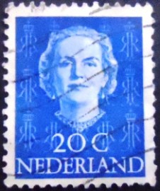 Selo postal da Holanda de 1949 Queen Juliana 20