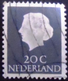 Selo postal da Holanda de 1954 Queen Juliana 20