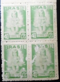 Quadra de selos postais do Brasil de 1948 Campanha da Criança