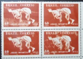 Quadra de selos postais do Brasil de 1955 5º Jogos Infantis