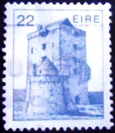 Selo postal do Eire de 1982 Aughanure Castle 22