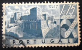 Selo postal de Portugal de 1946 Castelo de Lisboa