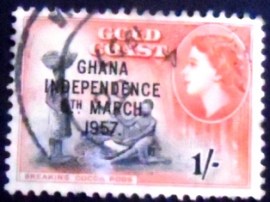 Selo postal de Gana de 1957 Breaking cocoa pods 1