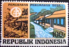 Selo postal da indonésia de 1976 World Human Settlements Day 100