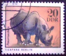 Selo postal da Alemanha Oriental de 1975 Indian Rhinoceros MCC