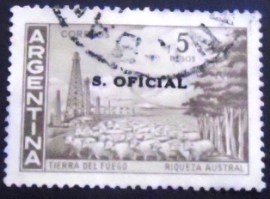 Selo postal da Argentina de 1966 Tierra del Fuego ovpt.