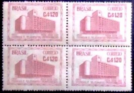Quadra de selos postais do Brasil de 1951 Edifício Correios PE 1,20