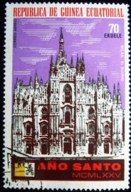 Selo postal comemorativo da Guinea Equatorial de 1975 - Catedral Duomo