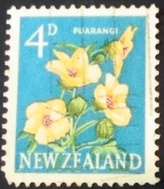Selo postal definitivo da Australia de 1960 - Puarangi