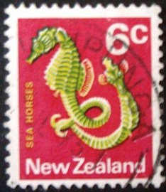 selo postal definitivo da Nova Zelandia de 1973 - Sea horse